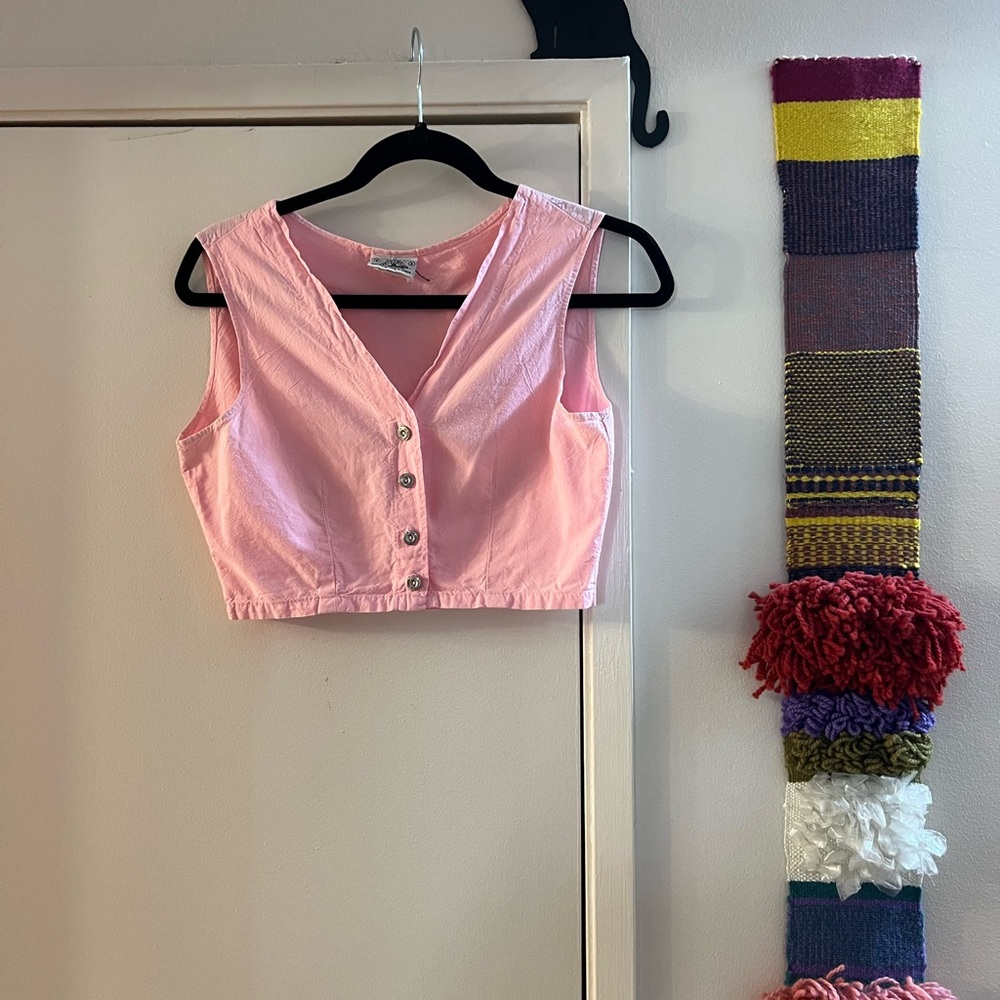 Vintage Pink Buttoned Crop Top